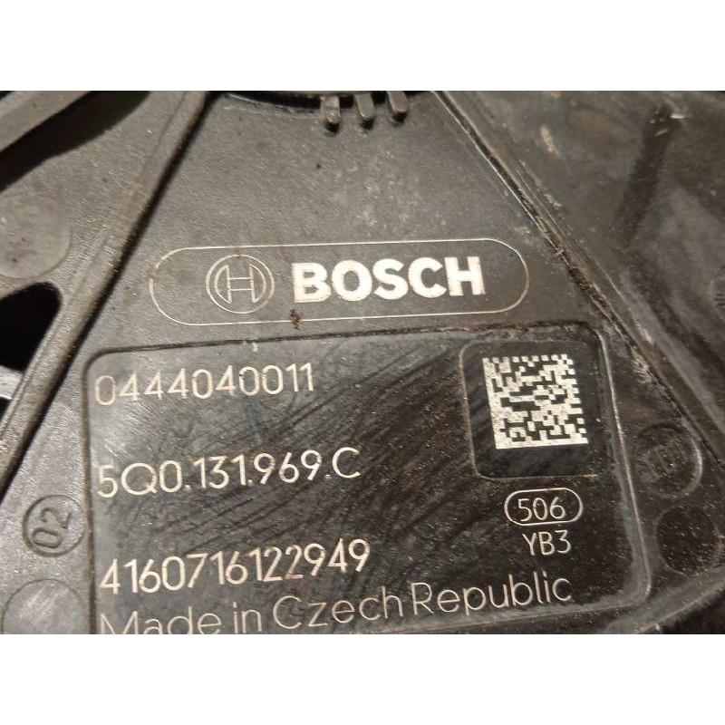 Recambio de deposito aditivo fap adblue para audi q3 (8ug) attraction quattro referencia OEM IAM 5N0131877D  5Q0131969C