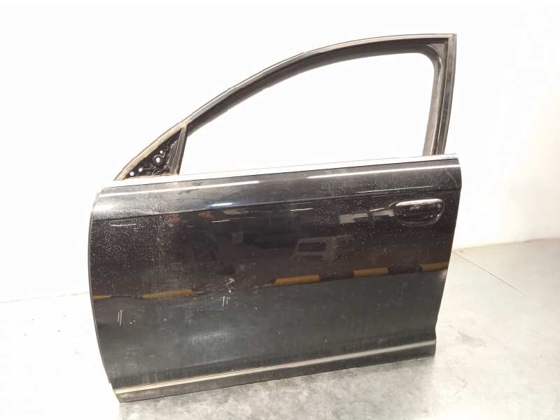 Recambio de puerta delantera izquierda para audi a6 avant (4f2) 3.0 tdi quattro referencia OEM IAM 4F0831051F  