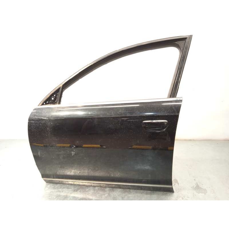 Recambio de puerta delantera izquierda para audi a6 avant (4f2) 3.0 tdi quattro referencia OEM IAM 4F0831051F  
