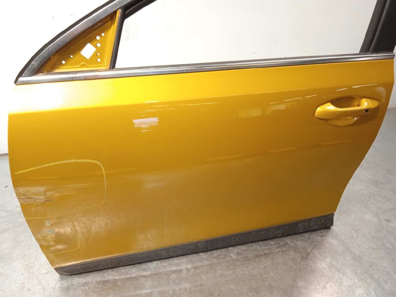 Recambio de puerta delantera izquierda para kia xceed edrive phev referencia OEM IAM 76003J7800  