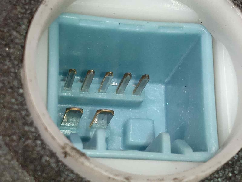 Recambio de cerradura puerta trasera derecha para honda cr-v (re) comfort referencia OEM IAM 72611SWAJ1  