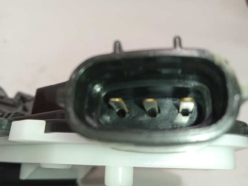 Recambio de cerradura maletero / porton para toyota prius (zvw50) basis referencia OEM IAM 6935047050  