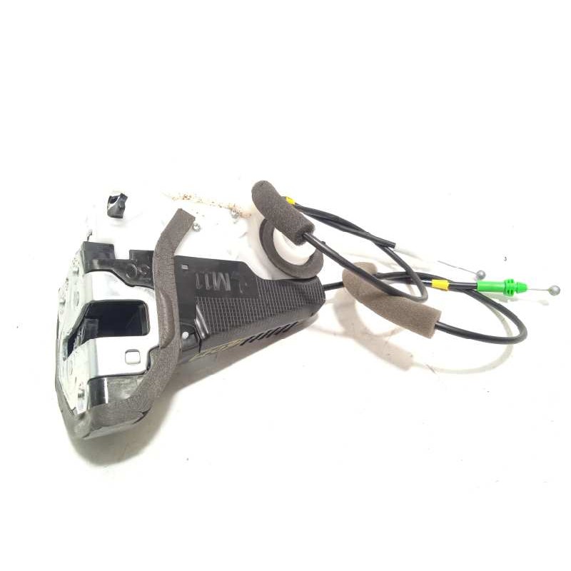 Recambio de cerradura puerta trasera derecha para toyota prius (zvw50) basis referencia OEM IAM 6905052250  