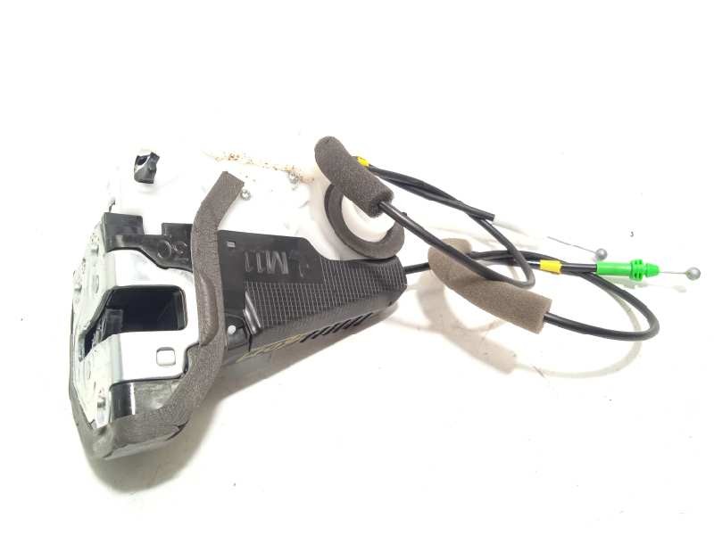 Recambio de cerradura puerta trasera derecha para toyota prius (zvw50) basis referencia OEM IAM 6905052250  