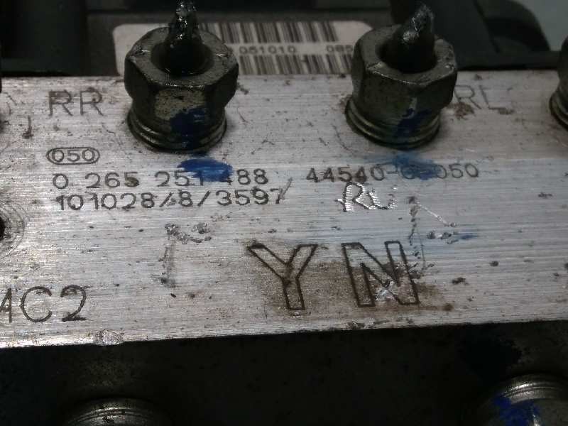 Recambio de abs para toyota verso active referencia OEM IAM 445400F050 0265951566 0265251488