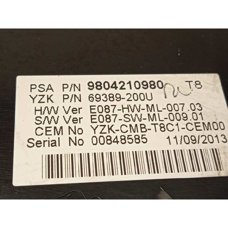 Recambio de cuadro instrumentos para peugeot 5008 1.6 hdi fap referencia OEM IAM 9804210980  