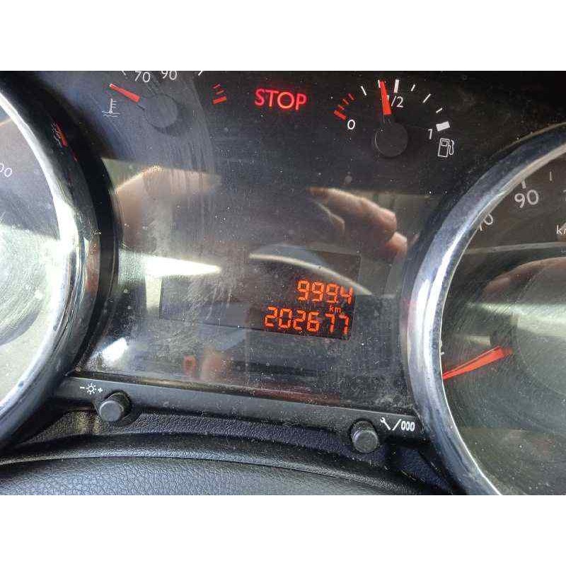 Recambio de cuadro instrumentos para peugeot 5008 1.6 hdi fap referencia OEM IAM 9804210980  