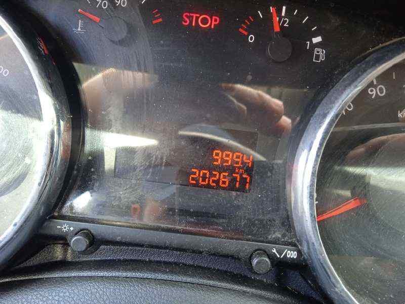 Recambio de cuadro instrumentos para peugeot 5008 1.6 hdi fap referencia OEM IAM 9804210980  