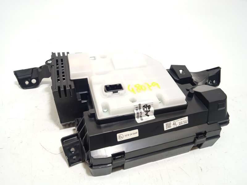 Recambio de pantalla multifuncion para toyota prius (zvw50) basis referencia OEM IAM 8310847070G  