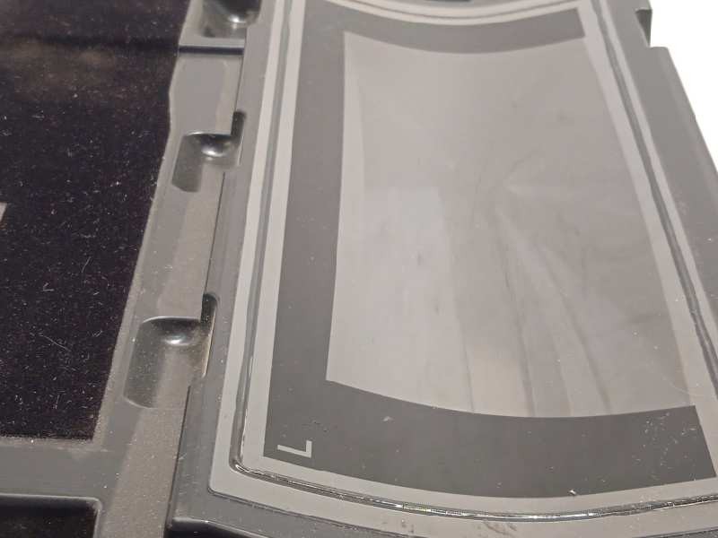 Recambio de pantalla multifuncion para toyota prius (zvw50) basis referencia OEM IAM 8310847070G  