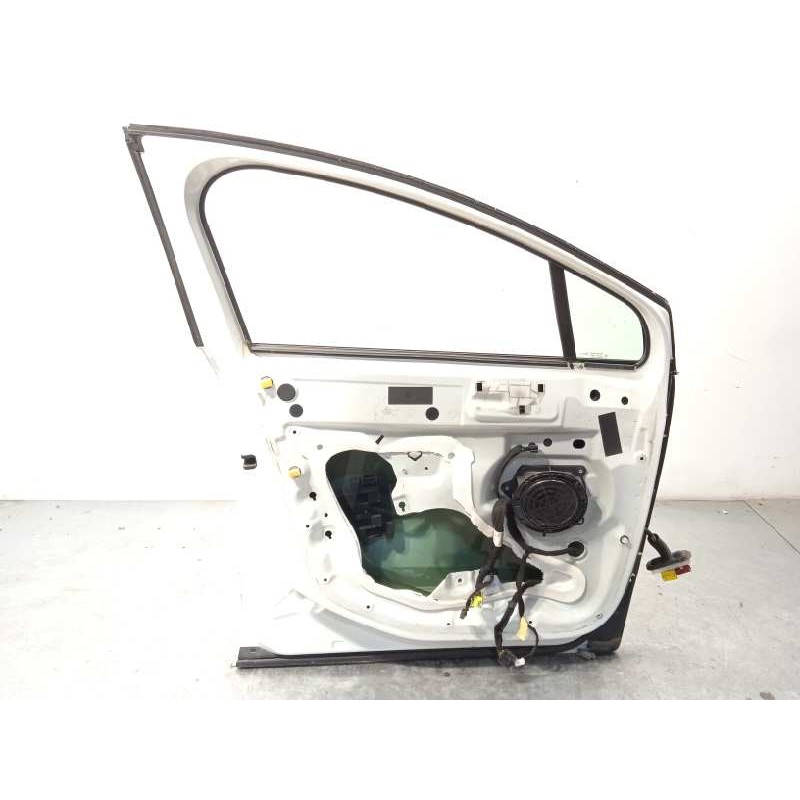 Recambio de puerta delantera izquierda para peugeot 5008 1.6 hdi fap referencia OEM IAM 9002AR  