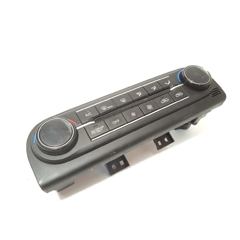 Recambio de mando climatizador para kia xceed edrive phev referencia OEM IAM 97250CR000  