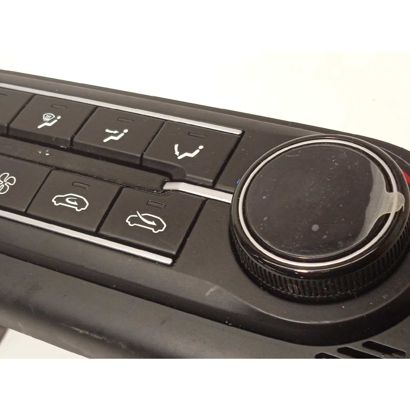 Recambio de mando climatizador para kia xceed edrive phev referencia OEM IAM 97250CR000  