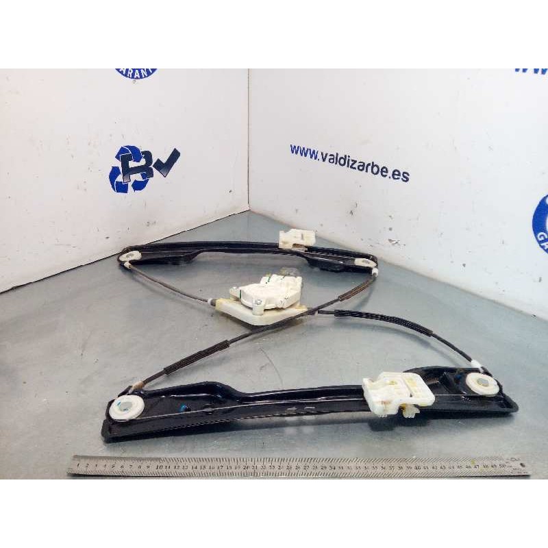 Recambio de elevalunas trasero izquierdo para dodge journey 2.0 16v crd cat referencia OEM IAM 68043739AA  4589153AB