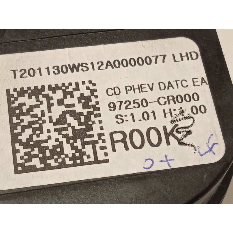 Recambio de mando climatizador para kia xceed edrive phev referencia OEM IAM 97250CR000  