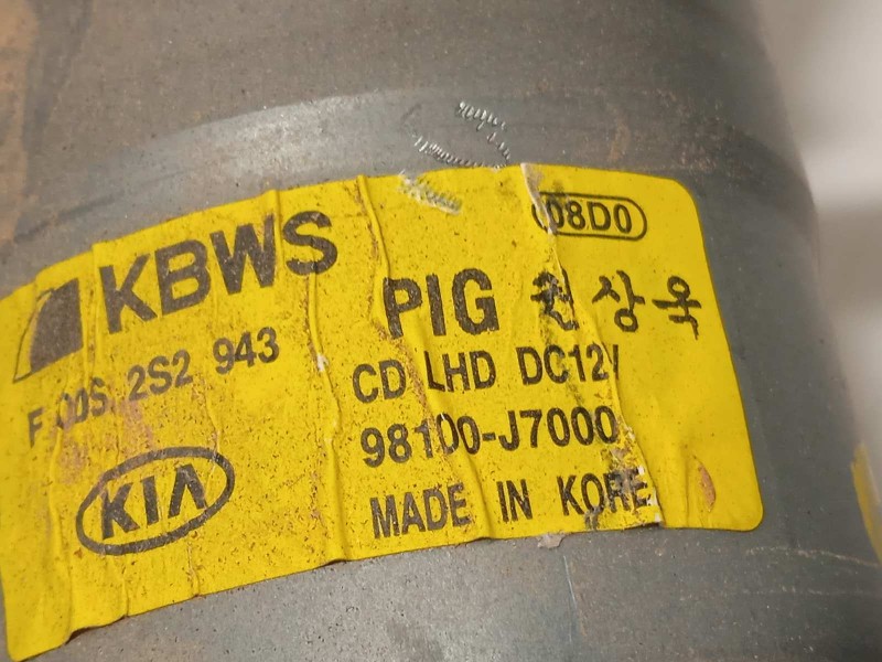 Recambio de motor limpia delantero para kia xceed edrive phev referencia OEM IAM 98100J7000  