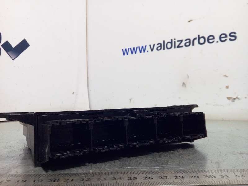 Recambio de centralita cierre para ford c-max titanium referencia OEM IAM AV6N19G481AM 1829420 5WK49778N