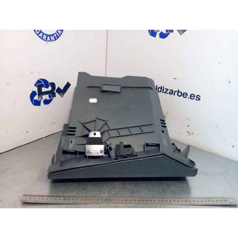 Recambio de guantera para ford c-max titanium referencia OEM IAM 1826493  AM51R06044CCW