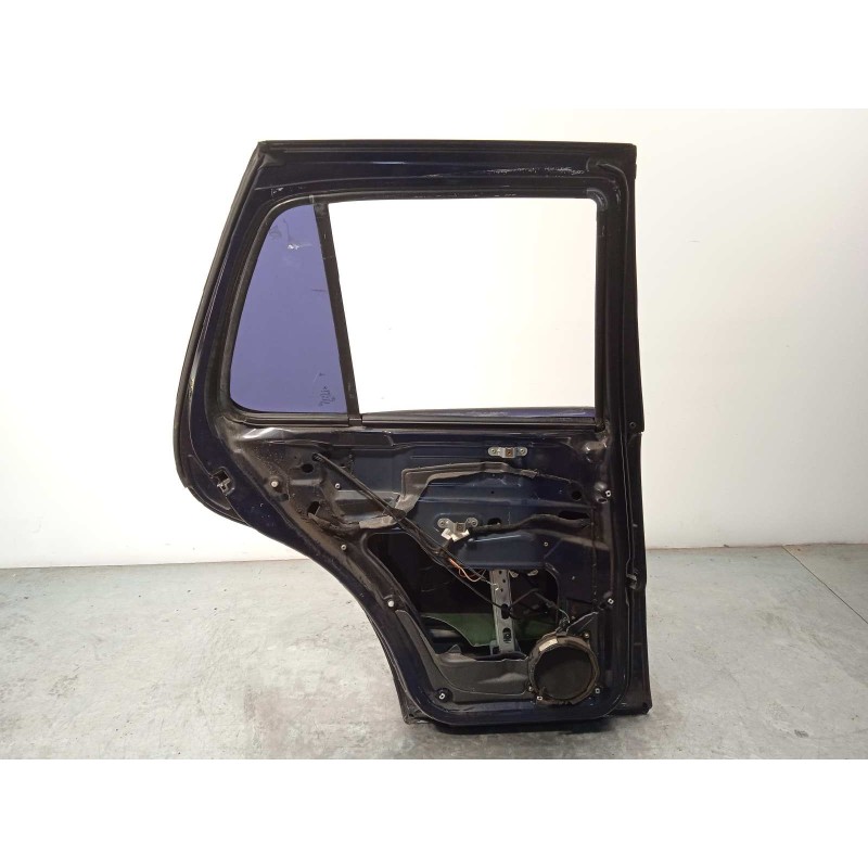 Recambio de puerta trasera izquierda para mercedes-benz clase m (w163) 270 cdi (163.113) referencia OEM IAM A1637300305  A163730