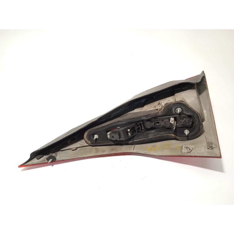 Recambio de piloto trasero derecho para renault megane ii familiar authentique referencia OEM IAM 8200417351  