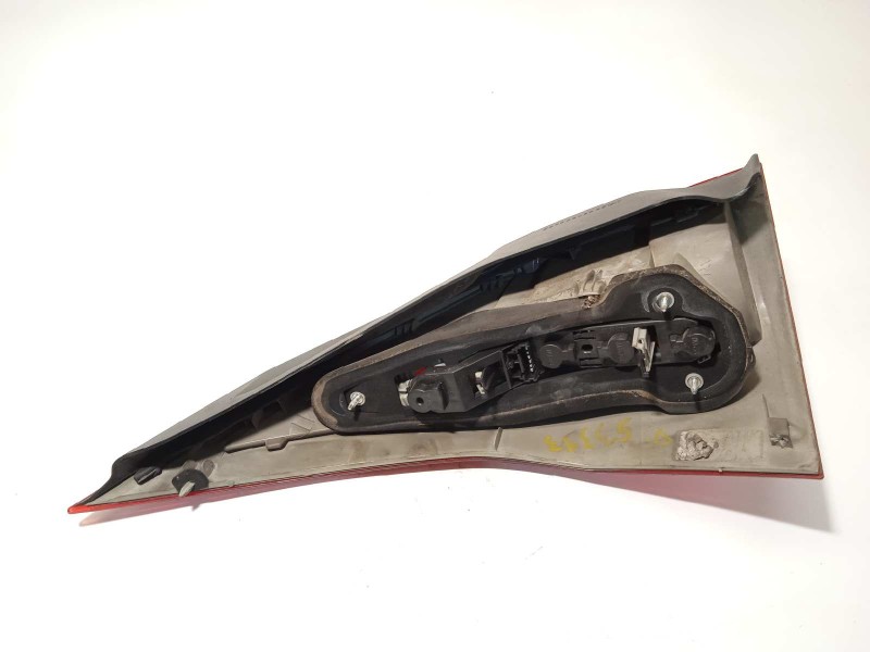 Recambio de piloto trasero derecho para renault megane ii familiar authentique referencia OEM IAM 8200417351  