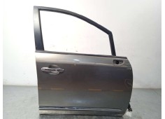 Recambio de puerta delantera derecha para kia carens (un) 2.0 crdi referencia OEM IAM 760041D010  