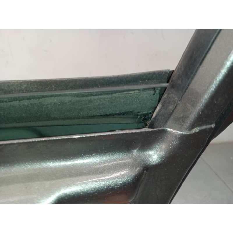 Recambio de puerta delantera derecha para kia carens (un) 2.0 crdi referencia OEM IAM 760041D010  