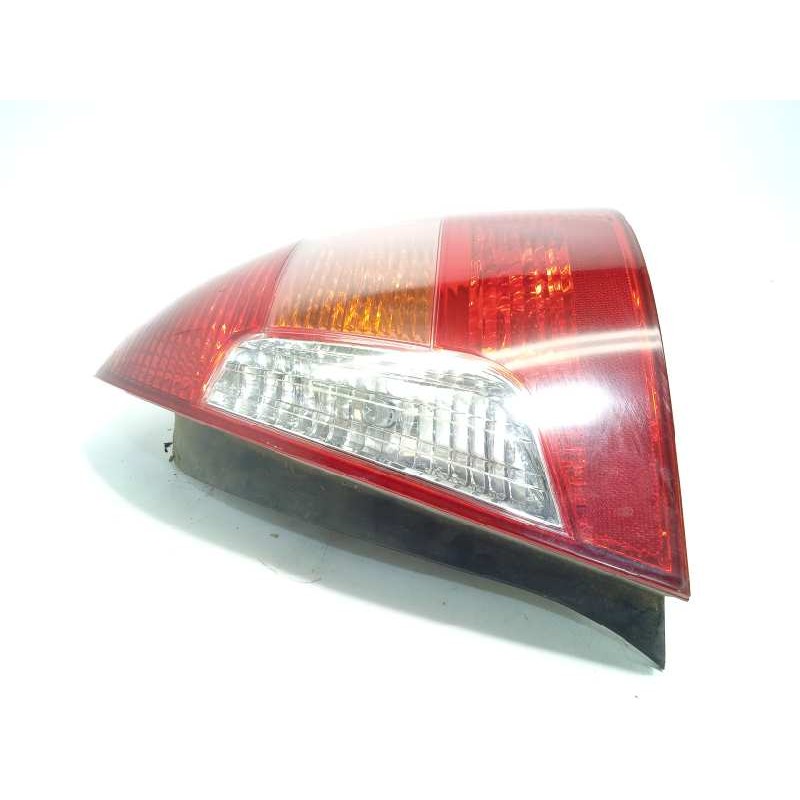 Recambio de piloto trasero derecho para hyundai accent (mc) gl crdi referencia OEM IAM 924021E088  