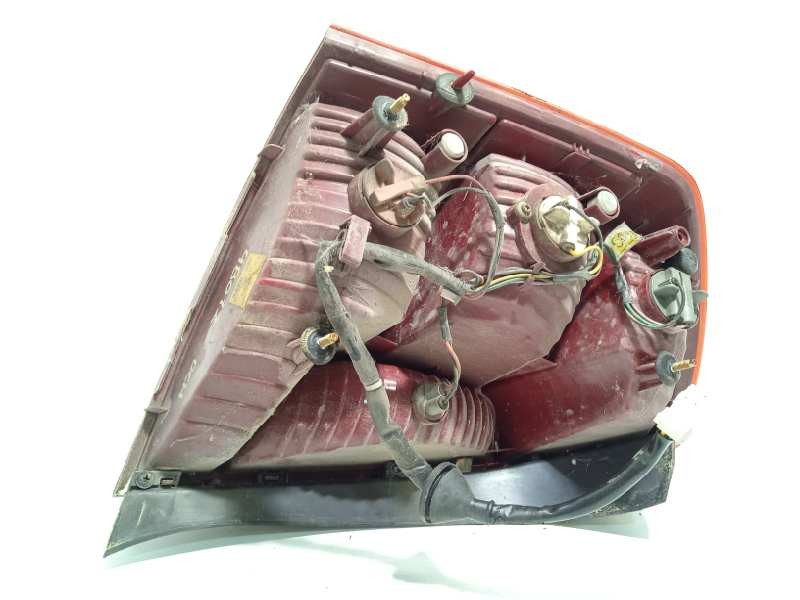 Recambio de piloto trasero derecho para hyundai accent (mc) gl crdi referencia OEM IAM 924021E088  