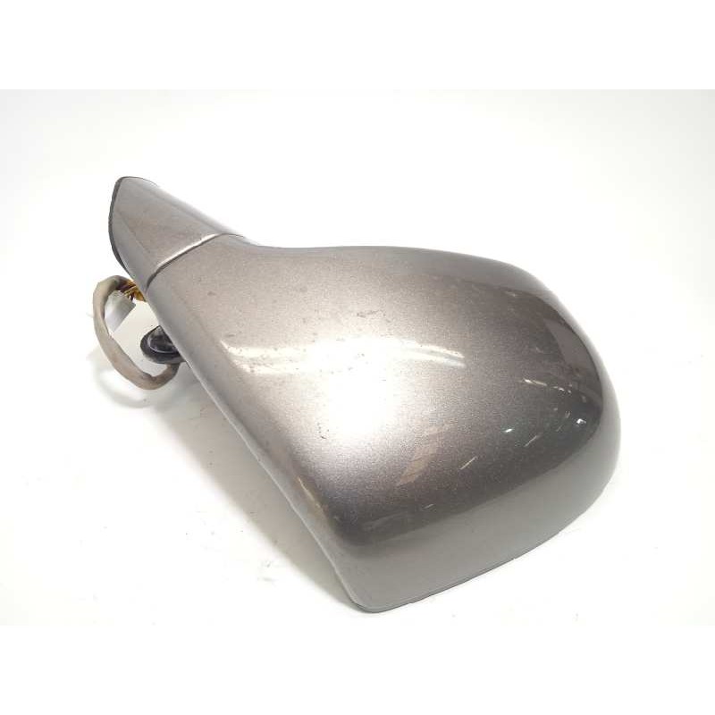 Recambio de retrovisor derecho para kia carens (un) 2.0 crdi referencia OEM IAM 76208TF0G11  