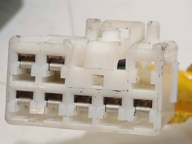 Recambio de retrovisor derecho para kia carens (un) 2.0 crdi referencia OEM IAM 76208TF0G11  