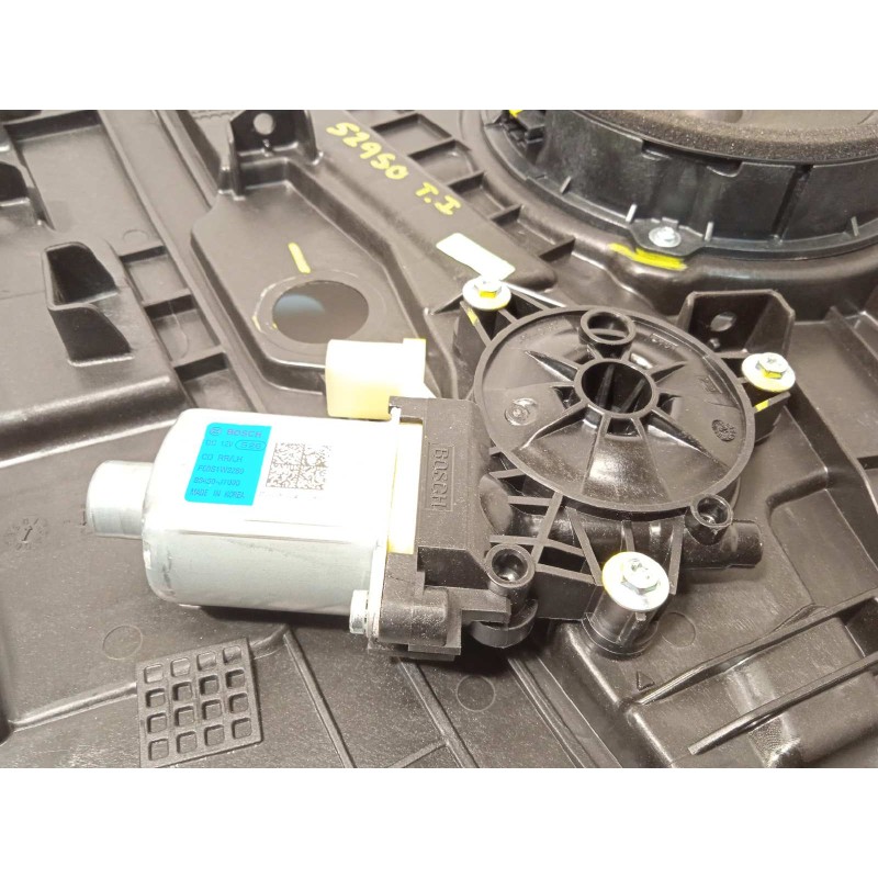 Recambio de elevalunas trasero izquierdo para kia xceed edrive phev referencia OEM IAM 83470J7300  83450J7000