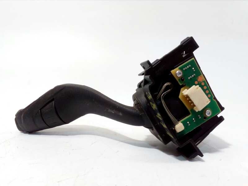 Recambio de mando luces para ford kuga (cbs) titanium s referencia OEM IAM F1FT17A553BA  