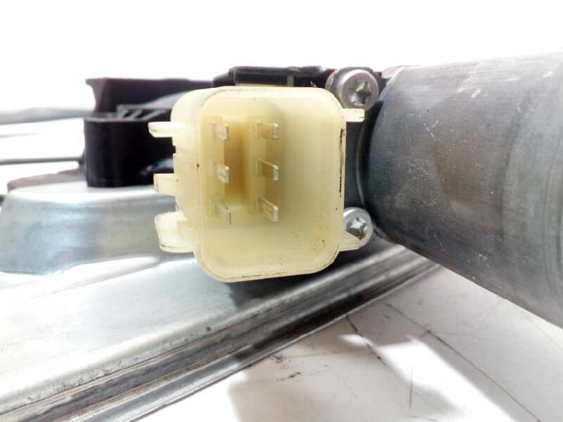 Recambio de elevalunas delantero izquierdo para ford kuga (cbs) titanium s referencia OEM IAM 0130822732  2138708