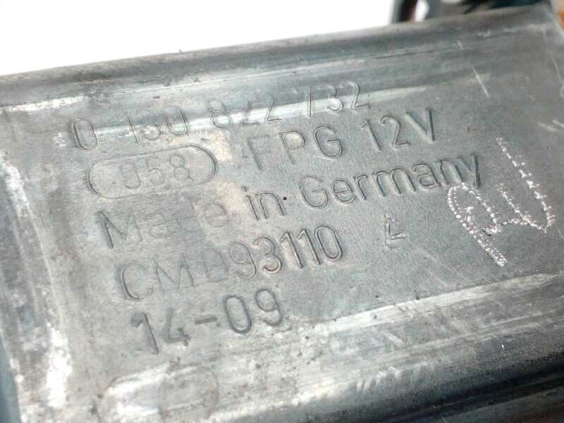 Recambio de elevalunas delantero izquierdo para ford kuga (cbs) titanium s referencia OEM IAM 0130822732  2138708