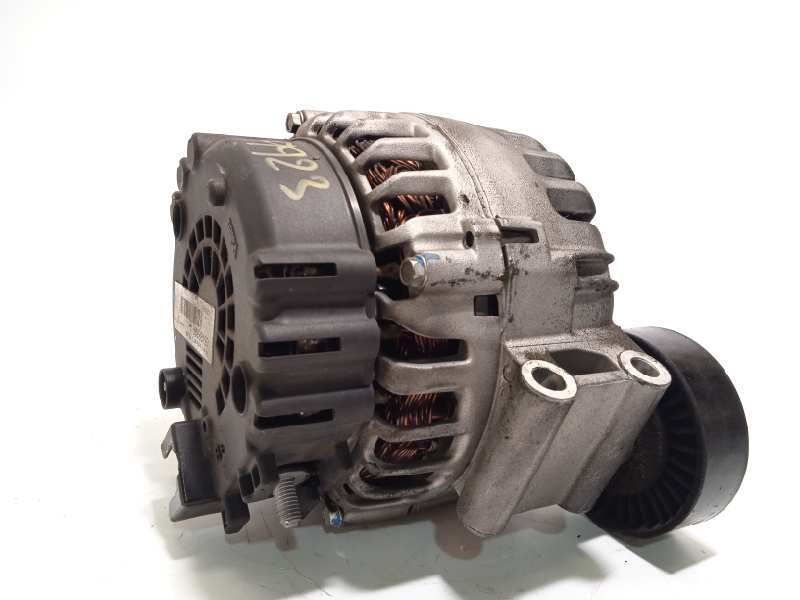 Recambio de alternador para bmw serie 5 berlina (e60) 525i referencia OEM IAM 7525376  12317525376