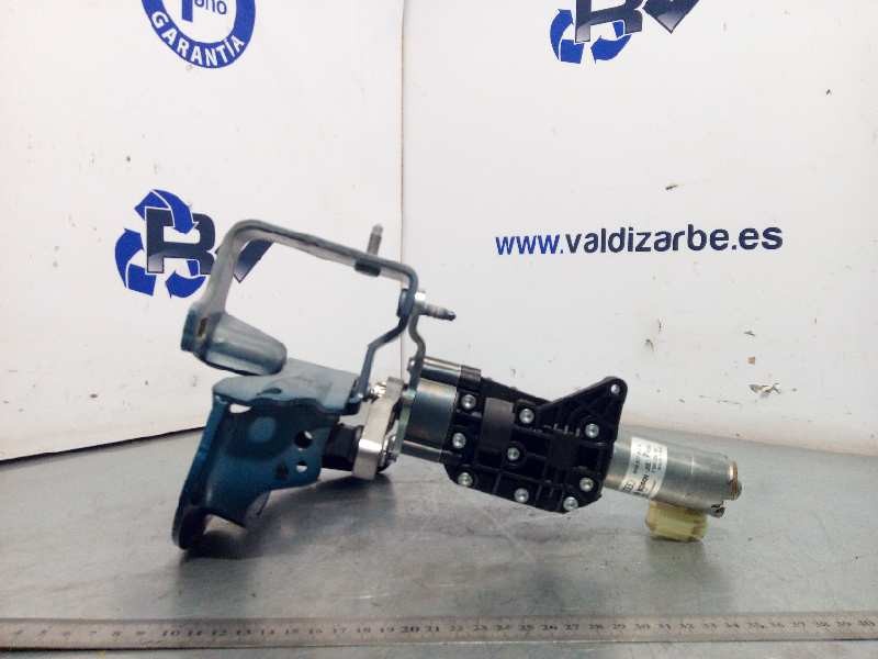 Recambio de motor cierre centralizado porton para audi a4 avant (8w5) básico referencia OEM IAM 8W9827852A  