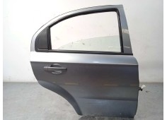 Recambio de puerta trasera derecha para chevrolet aveo lt referencia OEM IAM 96942268  