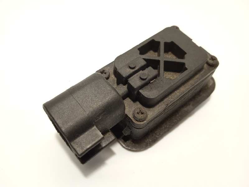 Recambio de maneta exterior porton para land rover evoque prestige referencia OEM IAM 1L2T14K147AA  LR029038