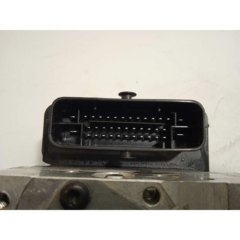 Recambio de abs para kia cee´d 1.4 crdi cat referencia OEM IAM 58920A2230 6158945200 A258920800