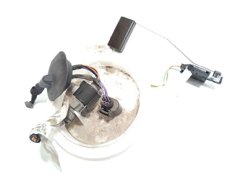 Recambio de aforador para audi q3 (8ug) attraction quattro referencia OEM IAM 5N0919673AB  