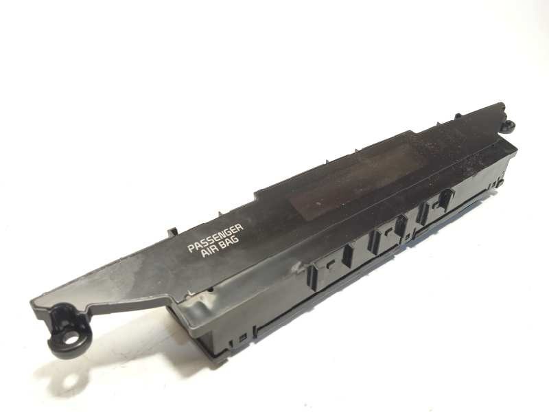 Recambio de pantalla multifuncion para kia cee´d 1.4 crdi cat referencia OEM IAM 94510A2350WK  