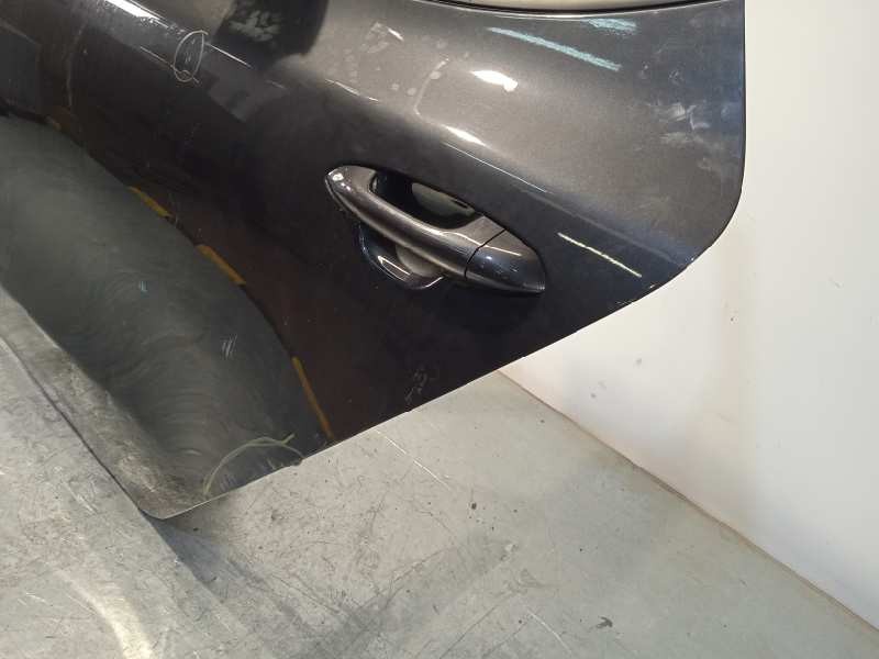 Recambio de puerta trasera izquierda para kia cee´d 1.4 crdi cat referencia OEM IAM 77003A2000  