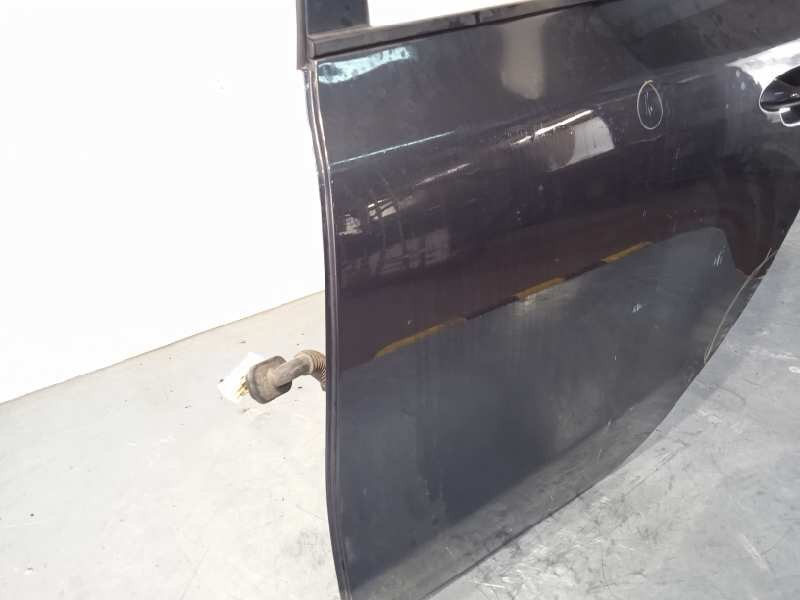 Recambio de puerta trasera izquierda para kia cee´d 1.4 crdi cat referencia OEM IAM 77003A2000  