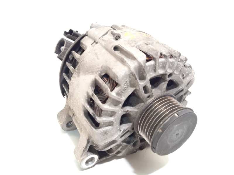 Recambio de alternador para citroën c4 lim. seduction referencia OEM IAM 9678048880  TG15C189