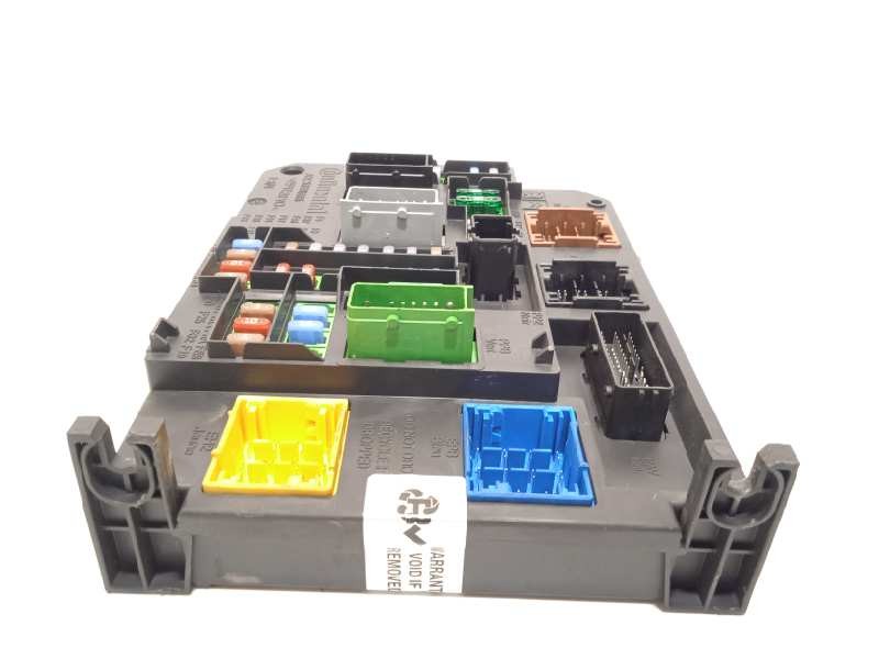 Recambio de caja reles / fusibles para citroën c4 lim. seduction referencia OEM IAM 9665547480  