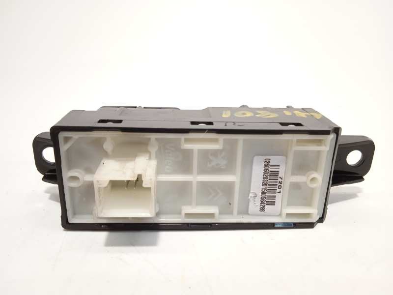 Recambio de mando multifuncion para peugeot 208 1.2 12v vti referencia OEM IAM 98097243XU  