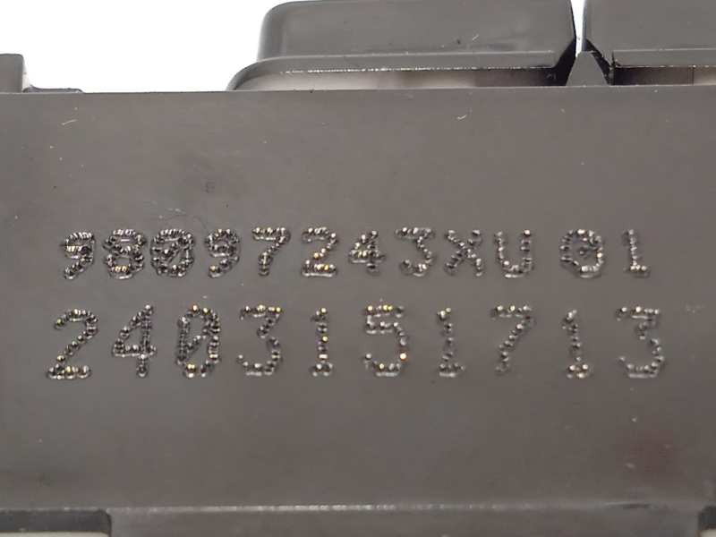 Recambio de mando multifuncion para peugeot 208 1.2 12v vti referencia OEM IAM 98097243XU  