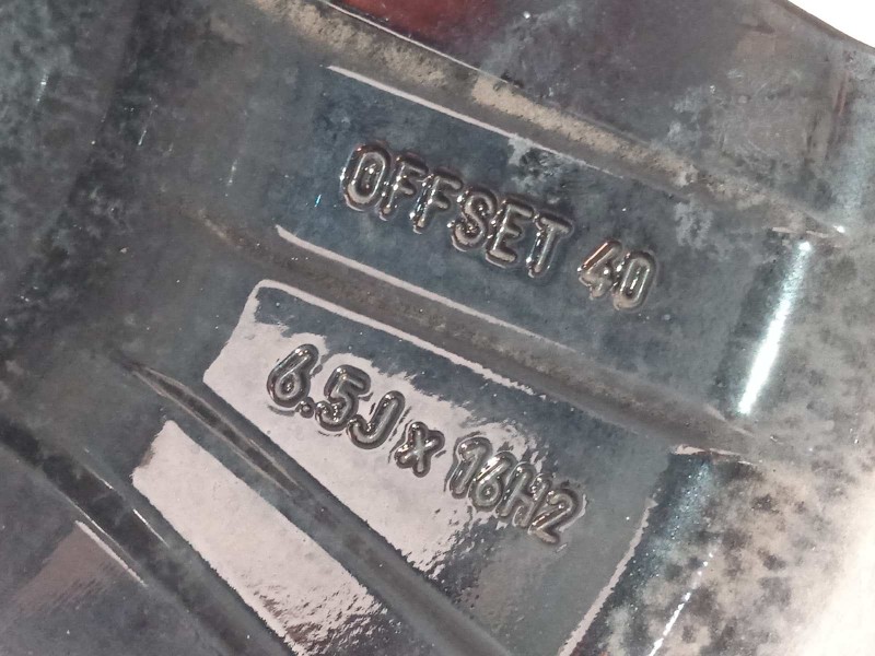 Recambio de llanta para kia xceed edrive phev referencia OEM IAM 52910CR200  