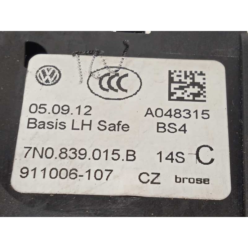Recambio de cerradura puerta lateral izquierda para volkswagen sharan (7n1) 2.0 tdi referencia OEM IAM 7N0839015B  